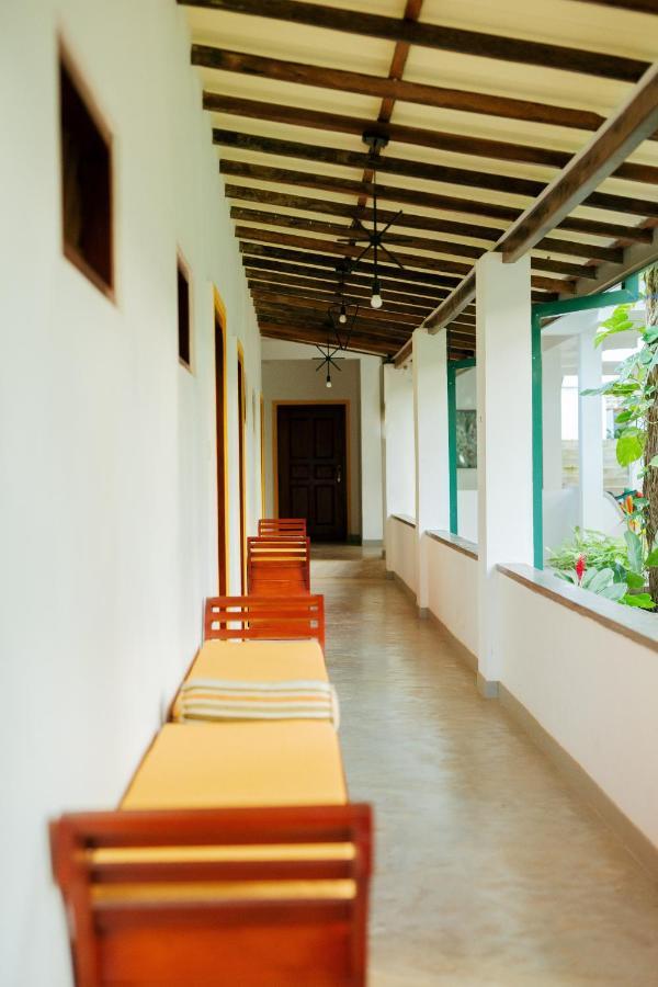 Villa Birdlake Hikkaduwa Exterior foto